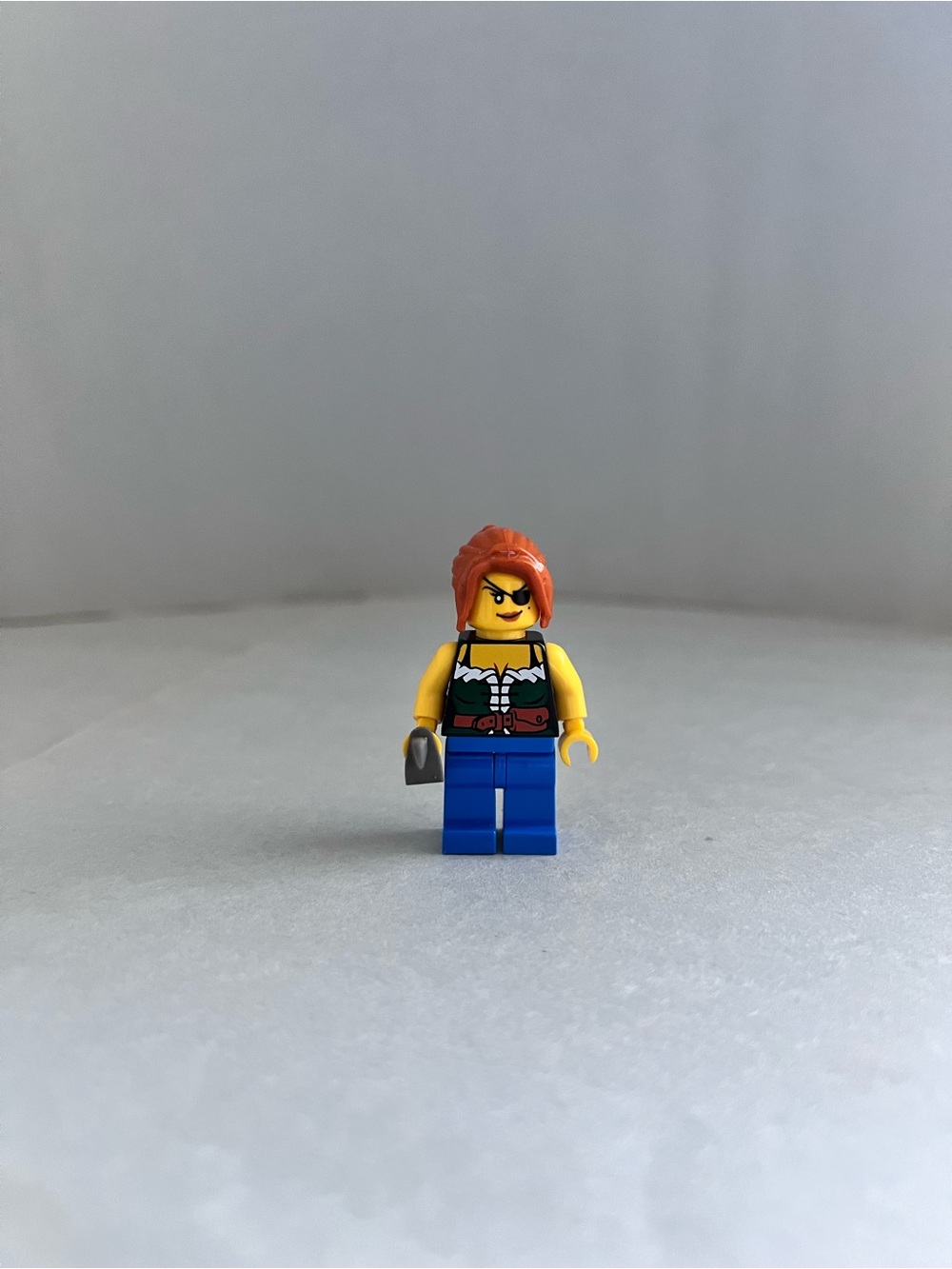 LEGO Pirates Pirate Female Minifigure